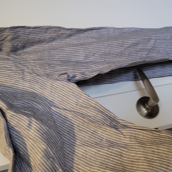 Everlane Grey and White stripe linen jumpsuit - Picture 8 of 10